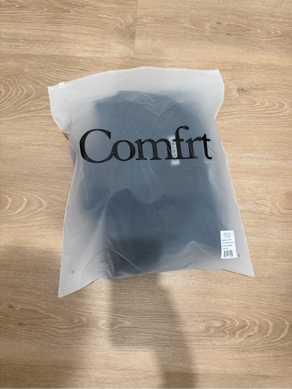 Comfrt Signature Sweatpants in Onyx - Picture 9 of 9